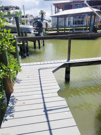 Laguna Shores, 116 Sand Dollar Dr, Fort Myers Beach, Florida 33931, image 2