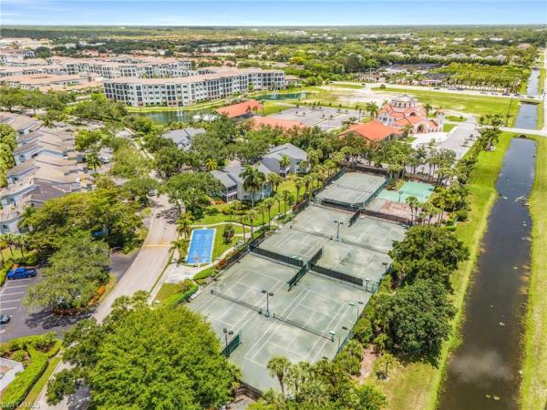 2671 Citrus Lake Dr #104, Naples, Florida 34109, image 1