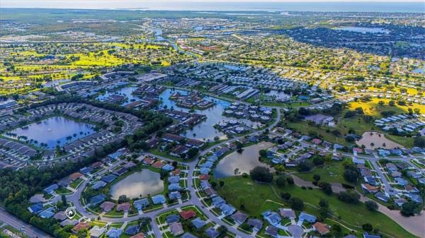 Riviera Golf Estates, 124 Versailles Cir, Naples, Florida 34112, image 2