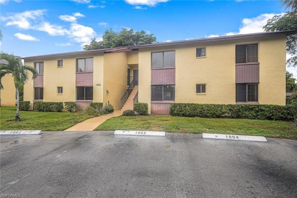 1400 Green Valley Cir #1002, Naples, Florida 34104, image 1