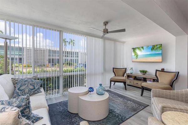 2100 N Gulf Shore Blvd #111, Naples, Florida 34102, image 2