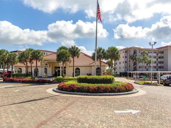 29 E High Point Cir #307, Naples, Florida 34103, image 1
