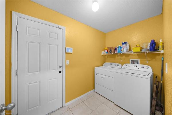 Lehigh Acres, 423 Windermere Dr, Lehigh Acres, Florida 33972, image 3