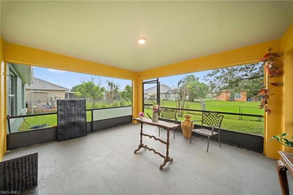 Lehigh Acres, 423 Windermere Dr, Lehigh Acres, Florida 33972, image 2