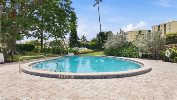 3951 N Gulf Shore Blvd #302, Naples, Florida 34103, image 2