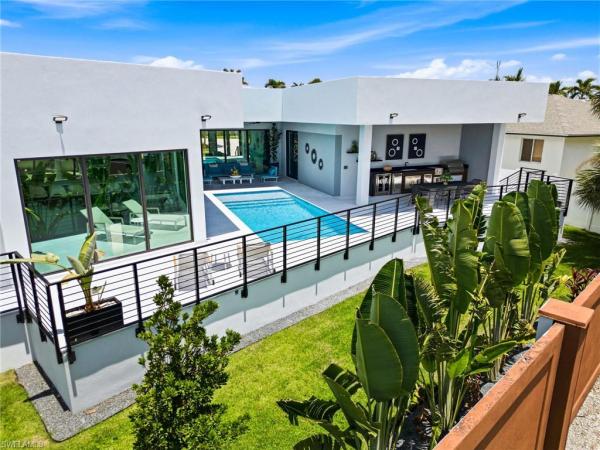 Marco Beach, 298 Castaways St, Marco Island, Florida 34145, image 2