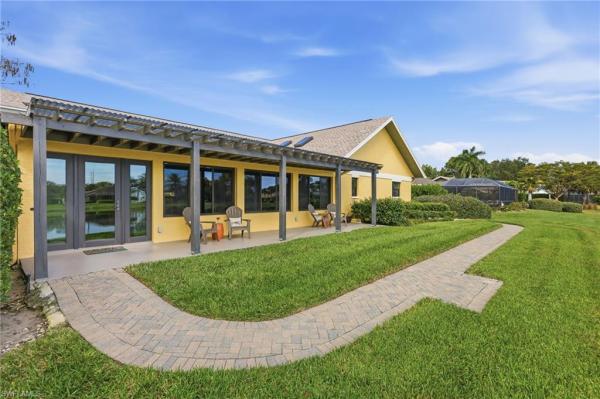 Kings Lake, 2274 Queens Way, Naples, Florida 34112, image 3