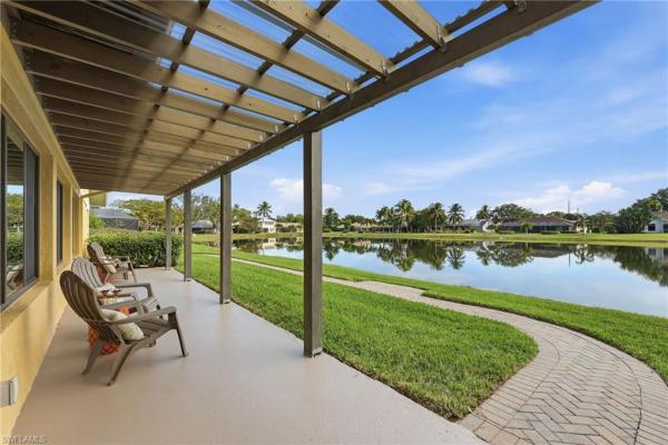 Kings Lake, 2274 Queens Way, Naples, Florida 34112, image 2