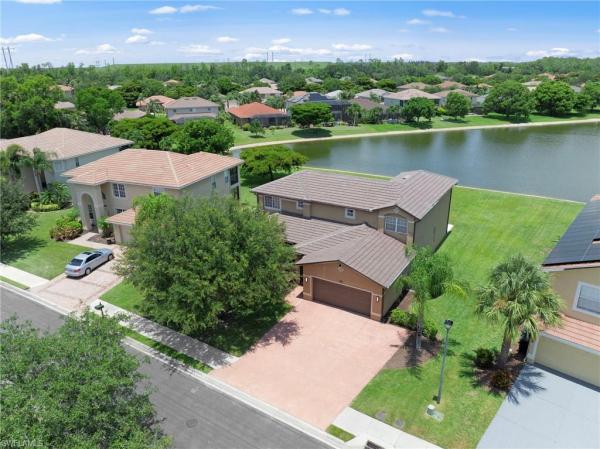 Stoneybrook, 12445 Muddy Creek Ln, Fort Myers, Florida 33913, image 2