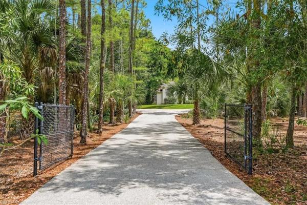 Oakes Estates, 5991 Golden Oaks Ln, Naples, Florida 34119, image 2