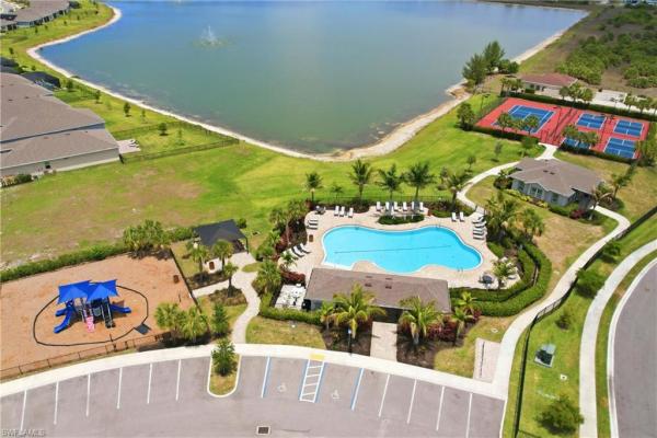 Stonewater, 844 Heather Lake Ave, Cape Coral, Florida 33993, image 2