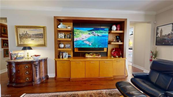 5823 Plymouth Pl, Naples, Florida 34142, image 2