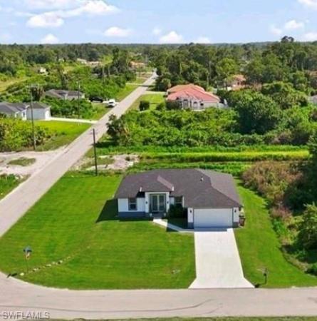 Fort Myers Residential, 3705 Kelsey St, Fort Myers, Florida 33905, image 1