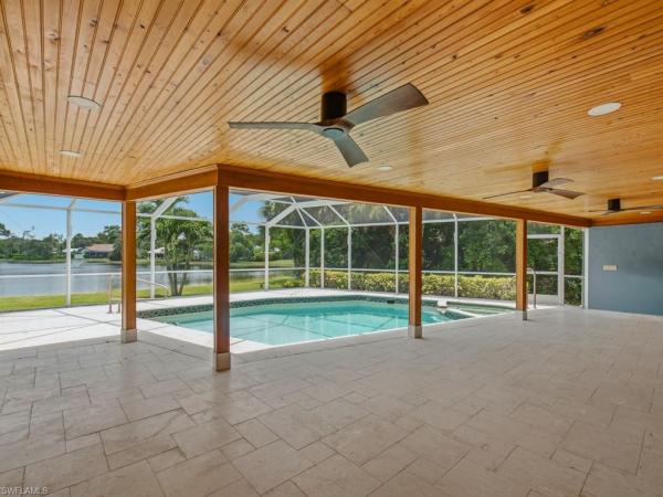 Naples Bath & Tennis Club, 740 Bald Eagle Dr #40, Naples, Florida 34105, image 1