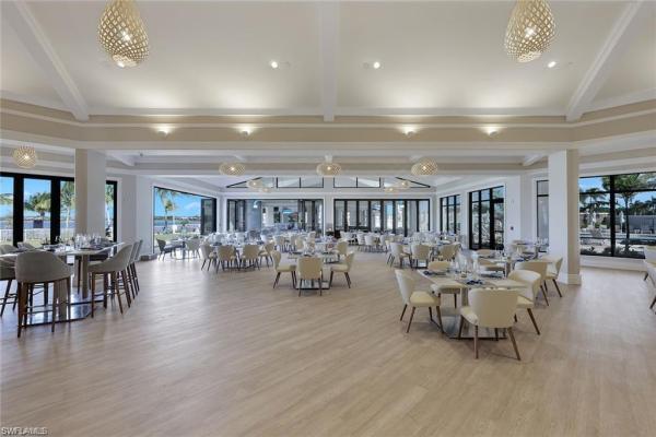 8723 Coastline Ct #202, Naples, Florida 34120, image 3