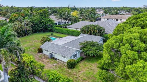 Coquina Sands, 1608 Crayton Rd, Naples, Florida 34102, image 1