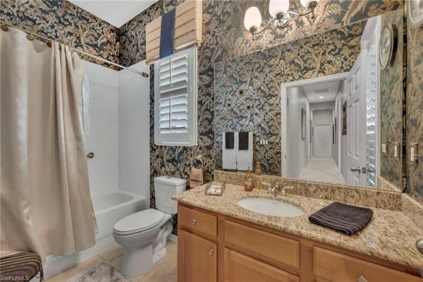 Valencia Lakes, 2111 Grove Dr, Naples, Florida 34120, image 2