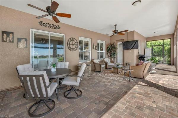 Valencia Lakes, 2111 Grove Dr, Naples, Florida 34120, image 1