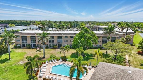 5419 Rattlesnake Hamm Rd #304F, Naples, Florida 34113, image 1