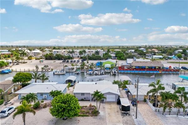 3050 York Rd, Other, Florida 33956, image 1