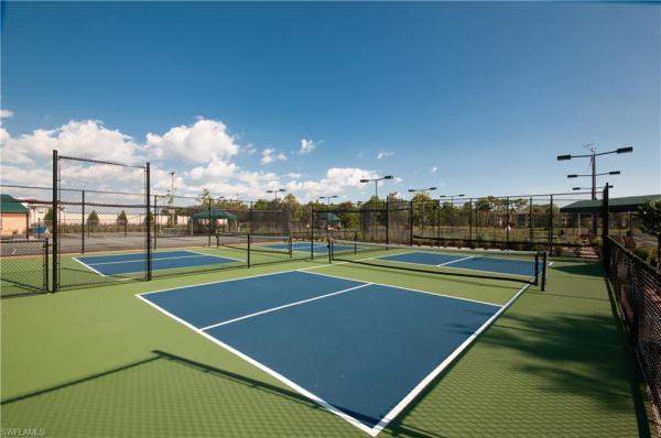 Village On Crescent Lake At Breckenridge, 4229 Tequesta Dr, Estero, Florida 33928, image 3