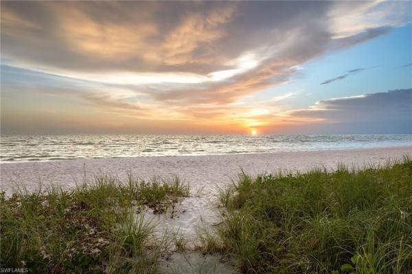 1285 N Gulf Shore Blvd #3B, Naples, Florida 34102, image 2