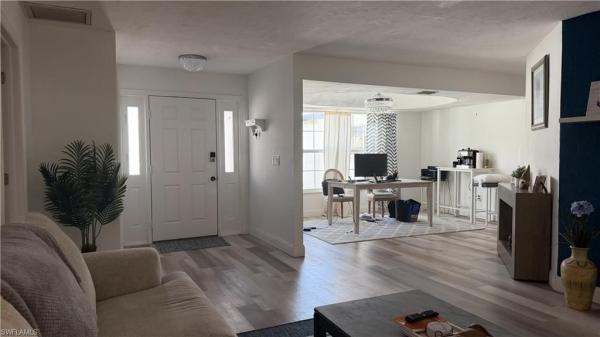 North Fort Myers No HOA, 16941 Carolyn Ln, North Fort Myers, Florida 33917, image 3
