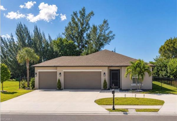 Cape Coral, 216 S El Dorado Blvd, Cape Coral, Florida 33991, image 2