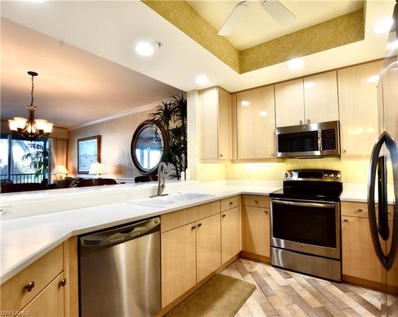 Aruba At Cove Towers, 430 Cove Tower Dr #302, Naples, Florida 34110, image 2