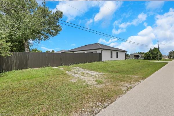 Lehigh Acres, 3820 SW 7th St, Lehigh Acres, Florida 33976, image 1