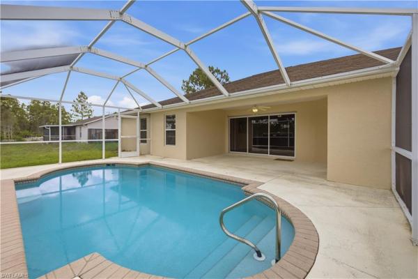 Lehigh Acres, 1904 10th St, Lehigh Acres, Florida 33972, image 2