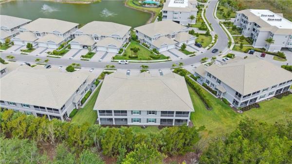 178 E Indies Dr #201, Naples, Florida 34114, image 2