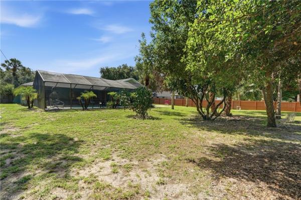 Lehigh Acres, 505 Thompson Ave, Lehigh Acres, Florida 33972, image 3
