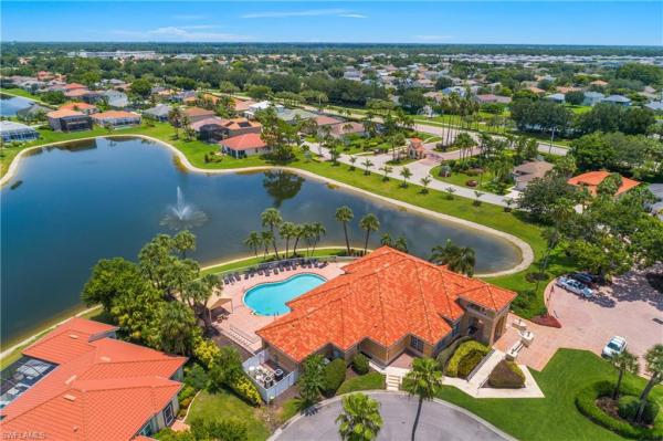 Silverlakes, 11082 Lakeland Cir, Fort Myers, Florida 33913, image 2