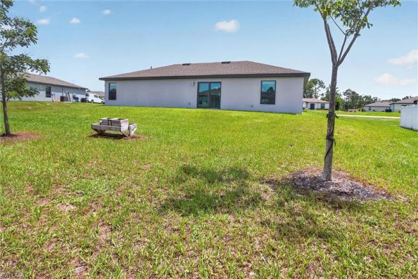 Mirror Lakes, 177 Blackstone Dr, Fort Myers, Florida 33913, image 2