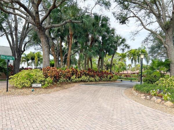 3219 Horse Carriage Way #6, Naples, Florida 34105, image 3