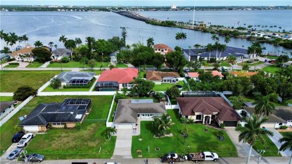 Cape Coral, 4629 20th Ave, Cape Coral, Florida 33904, image 1