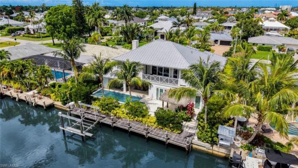 Royal Harbor, 1571 Bonita Ln, Naples, Florida 34102, image 3