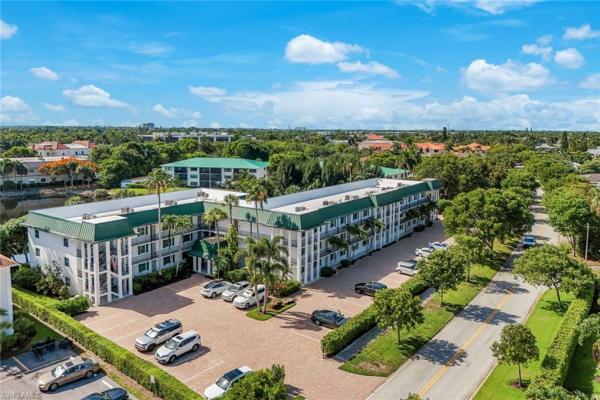 3030 Binnacle Dr #101, Naples, Florida 34103, image 2