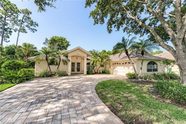 Imperial Golf Estates, 2059 Imperial Cir, Naples, Florida 34110, image 3