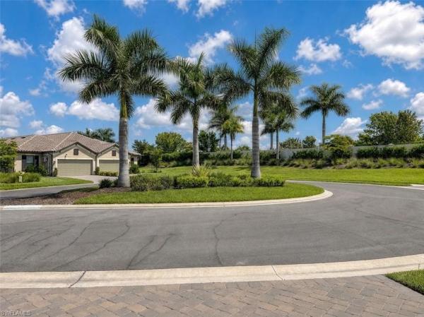 Esplanade By The Islands, 15514 Vittorio St, Naples, Florida 34114, image 2