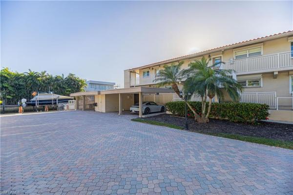 320 S 14th Ave #320E, Naples, Florida 34102, image 3