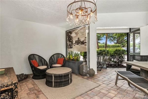 1004 S 7th St, Naples, Florida 34102, image 1