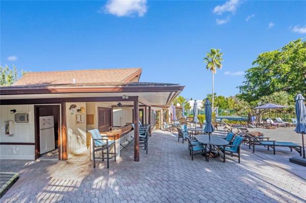 499 Forest Lakes Blvd #105, Naples, Florida 34105, image 3
