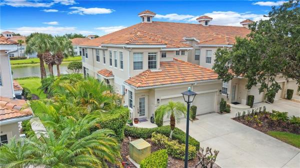3059 Horizon Ln #1602, Naples, Florida 34109, image 2