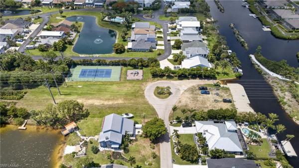 Island Park Woodlands, 6055 Macbeth Ln, Fort Myers, Florida 33908, image 3