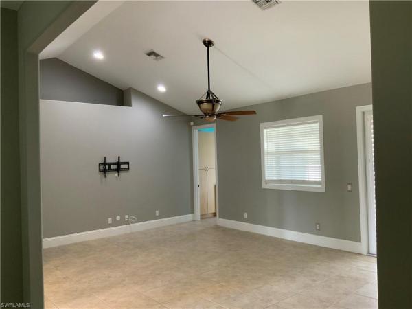 Cape Coral, 2715 2nd Pl, Cape Coral, Florida 33914, image 2