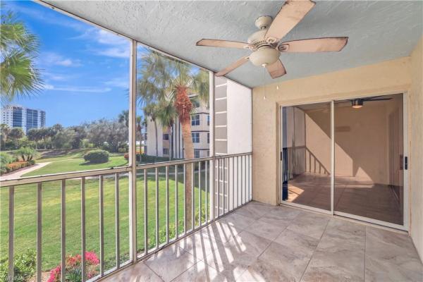 340 Horse Creek Dr #207, Naples, Florida 34110, image 3