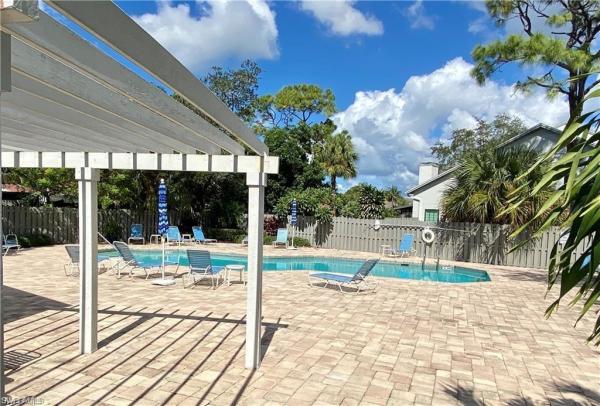 Pelican Ridge, 823 Meadowland Dr #D, Naples, Florida 34108, image 2