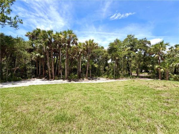 Golden Gate Estates, 3257 Desoto Blvd S, Naples, Florida 34117, image 3